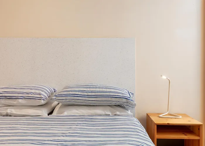 招待所 Discovery Loft 惠特比