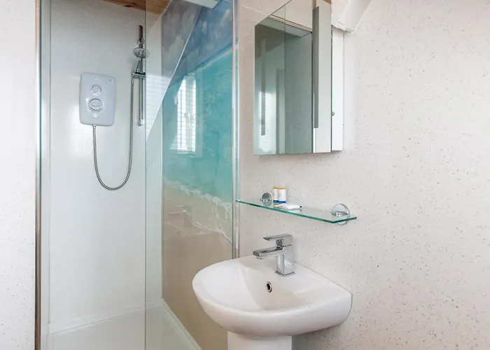 Discovery Loft 惠特比